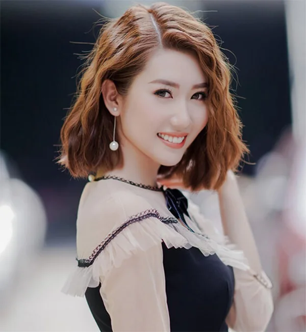 Tóc ngắn xoăn: Top 25 kiểu đẹp, trẻ trung hot nhất hiện nay