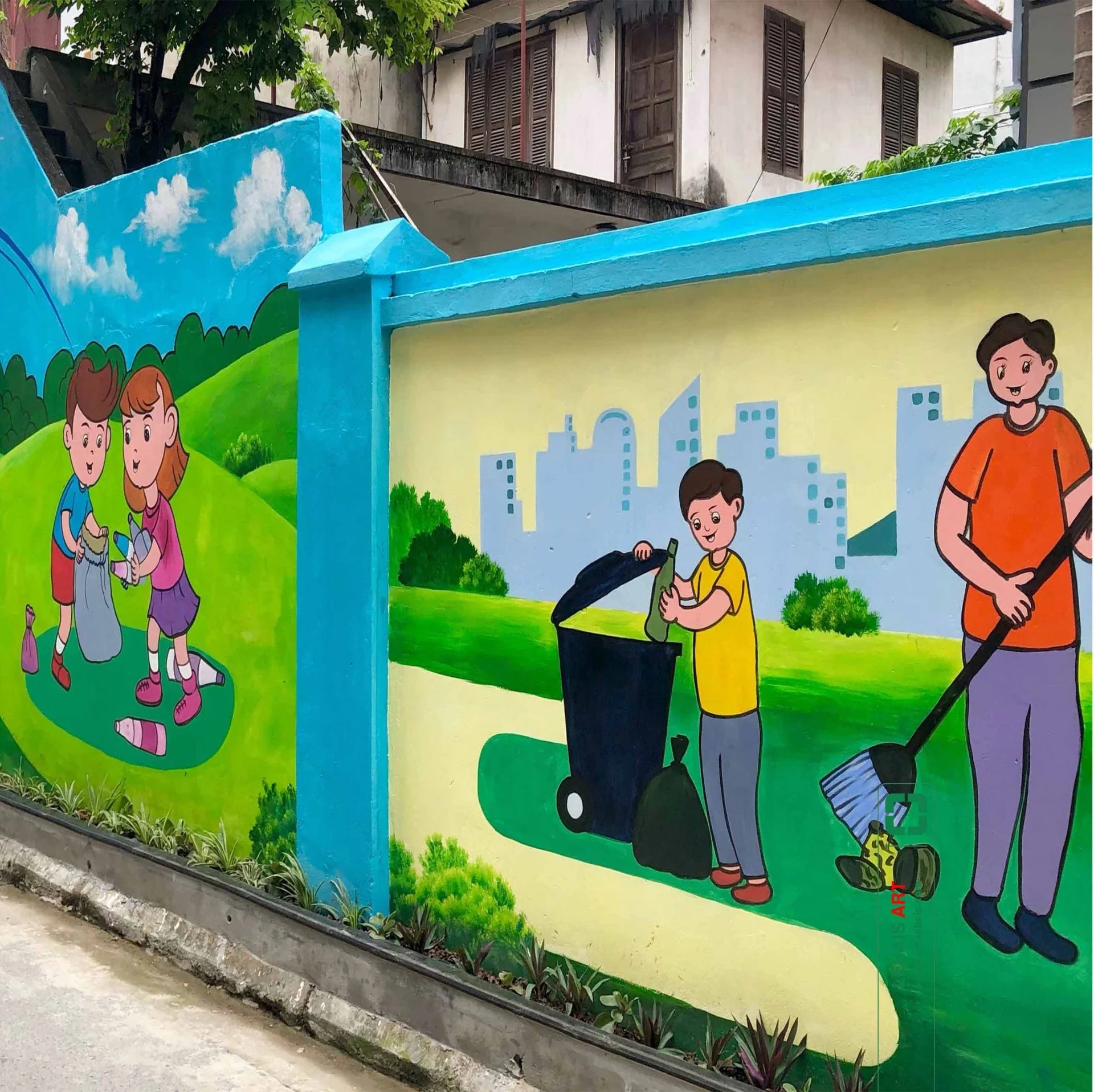 Vẽ tranh tường đường phố với nội dung tuyên truyền bảo vệ môi trường tại Ngô