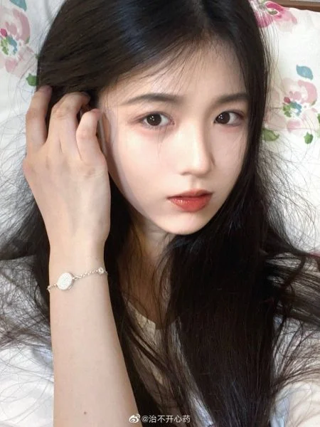 Hình nền điện thoại hot girl
