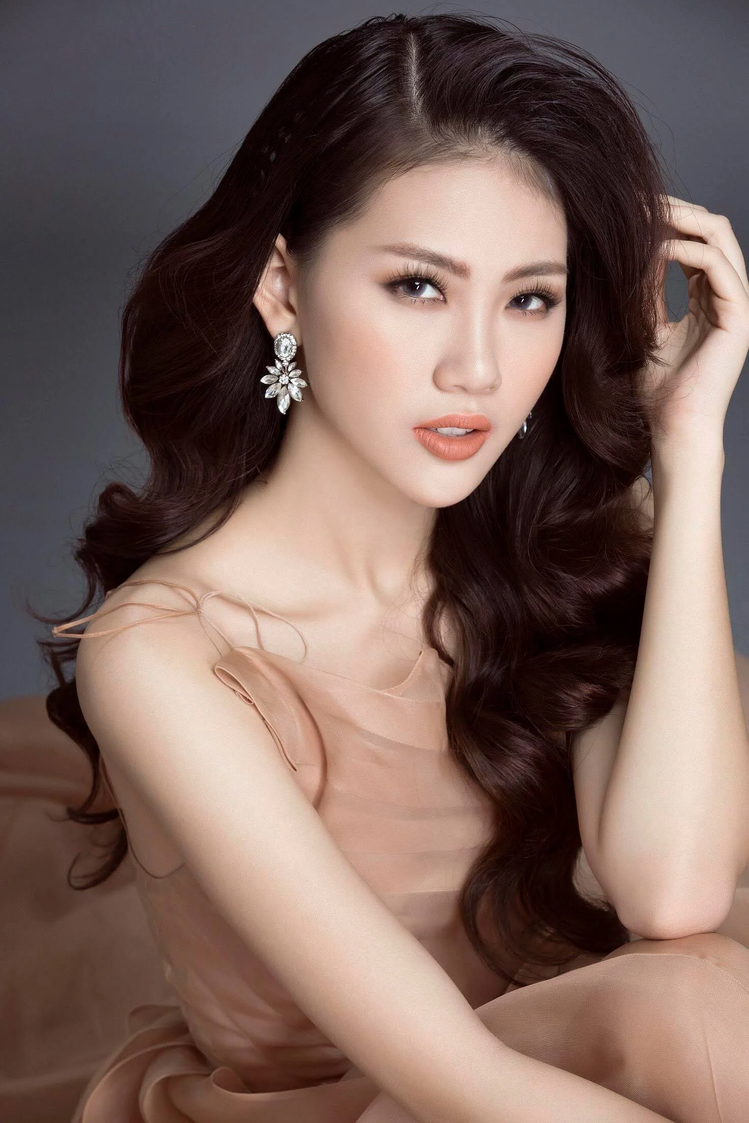 3 chân dài Việt giành ngôi Quán quân siêu mẫu quốc tế