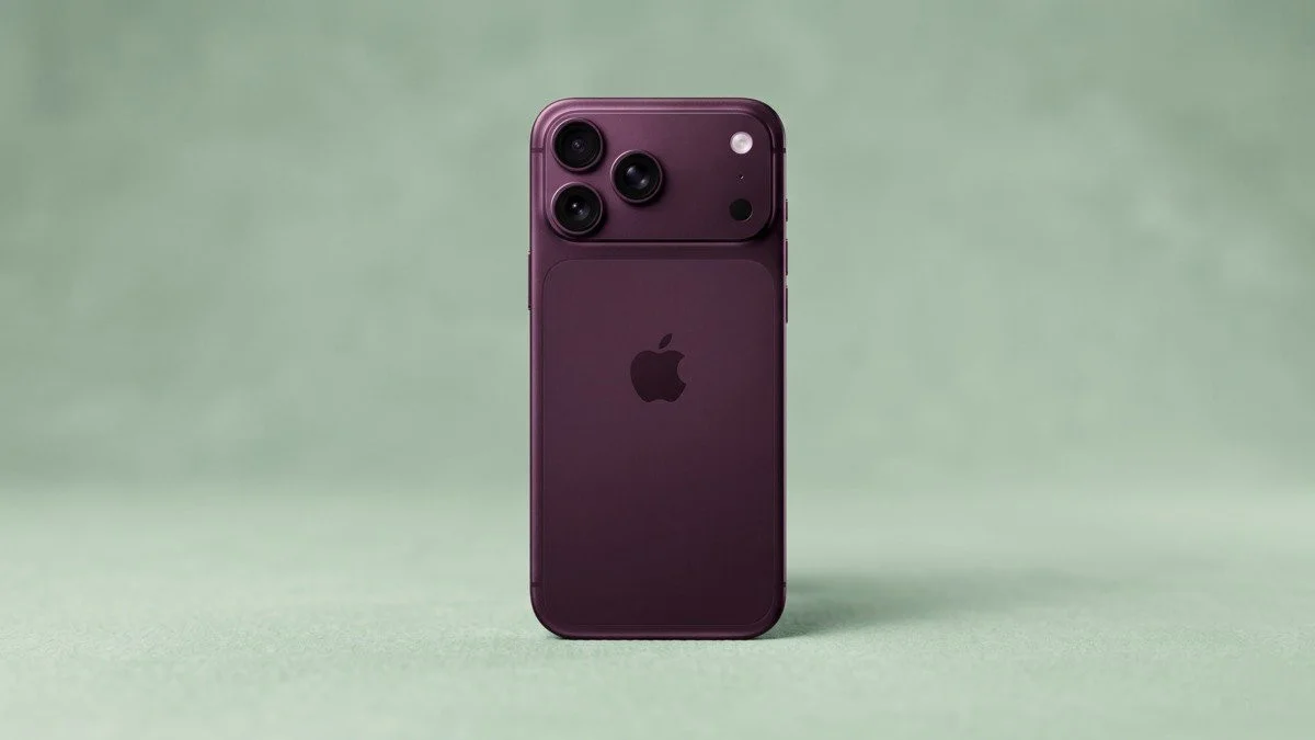 iPhone 18 Pro Max lộ diện tùy chọn màu Dark Cherry mới sang trọng thay thế Cosmic Orange